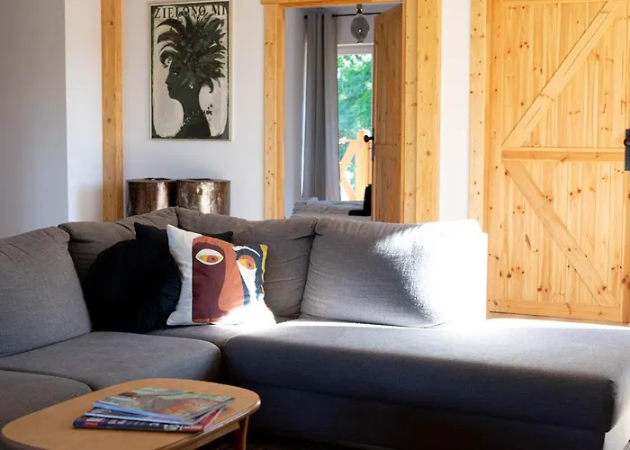 Letnisko Rozwarowo 2 *